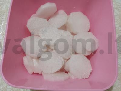 Rutabaga su aliejumi ir medumi Žingsnis 2