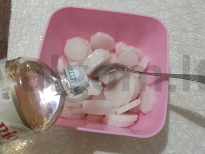 Rutabaga su aliejumi ir medumi Žingsnis 3