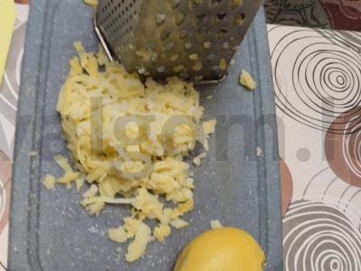 Sluoksniuotas žuvies salotas „Pūkas“ Žingsnis 3