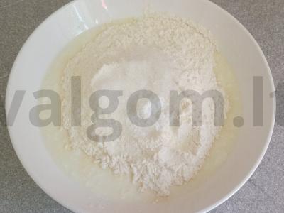 Purūs blynai su kefyru pusryčiams Žingsnis 3