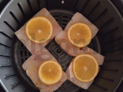 Naudingas menkės filė oro grilyje Žingsnis 4