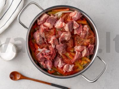 Avinienos hashlama su bulvėmis Žingsnis 6