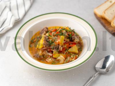 Avinienos hashlama su bulvėmis pagrindine nuotrauka