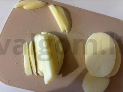 Traškūs bulvių griežinėliai oro grilyje Žingsnis 3