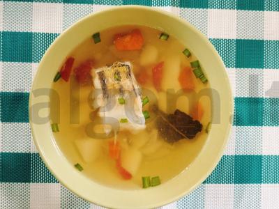 Kvapni ešerio žuvis su daržovėmis Žingsnis 6