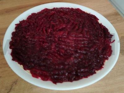 Sluoksniuotas salotas „Skumbrija po kailiu“ Žingsnis 8