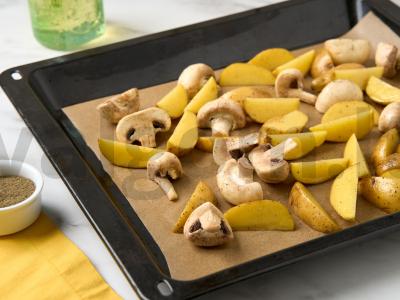 Bulvės su grybais orkaitėje su grietinės padažu Žingsnis 2