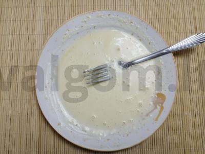 Dešrelės sūrio apsuptyje su džiūvėsėliais Žingsnis 5