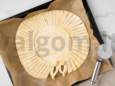 Smėlinis pyragas „Gėlė“ su apelsinų įdaru Žingsnis 6