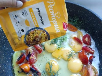 Kiaušinienė su pomidorais ir prieskoniais Žingsnis 5