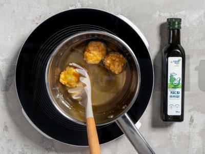 Kukurūzų rutuliukai su mocarela Žingsnis 4