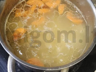 Naminių vištienos sultinys Žingsnis 2