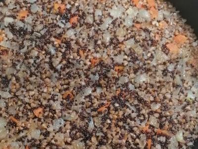 Grikių košė su quinoa kaip garnyras Žingsnis 4