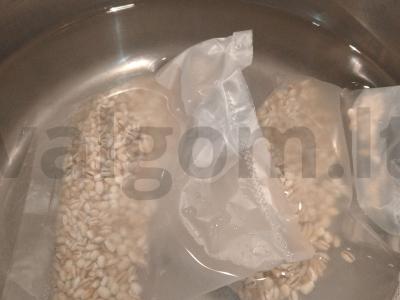 Skani vegetariška perlinių kruopų košė su voveraitėmis Žingsnis 1