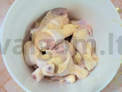 Kvapnūs vištienos blauzdos garstyčių-česnako marinate ant grilio Žingsnis 1