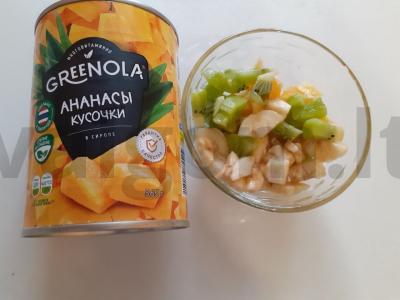 Vitaminų salotos su vaisiais ir jogurtu Žingsnis 2