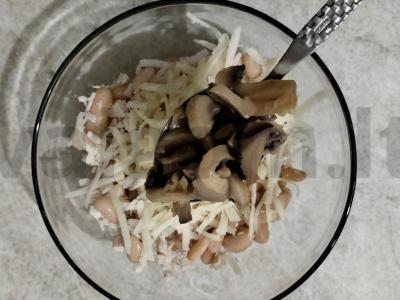 Greitas vištienos salotas su baltais pupelėmis Žingsnis 4