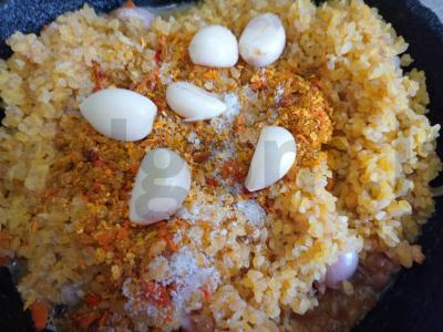 Bulguras su vištienos širdelėmis ir česnaku Žingsnis 7