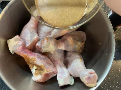 Sultingi vištienos blauzdos su grikių koše Žingsnis 5