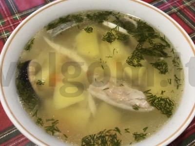 Žuvies sriuba su jūros gėrybėmis pagrindine nuotrauka