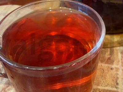 Arbata su gervuogėmis ir rozmarinu pagrindine nuotrauka