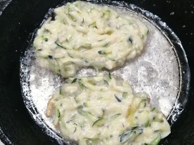 Cukinijų blynai su sūriu Žingsnis 3