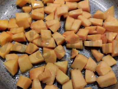 Skani ryžių košė su moliūgu ir česnaku Žingsnis 1