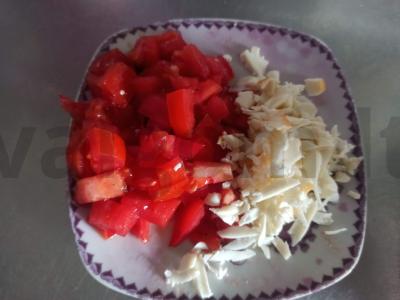 Mantai su pomidorais ir sūriu Žingsnis 1