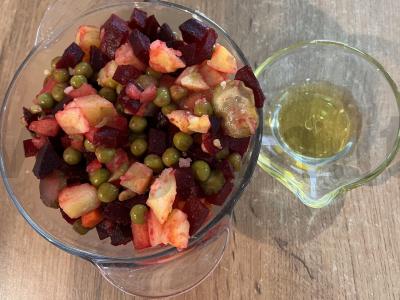 Iškraunantis vinigretas pagrindine nuotrauka