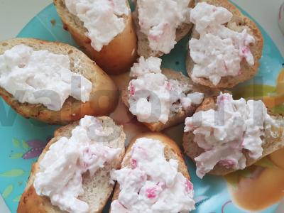 Brusketa su varškės sūriu ir midijomis Žingsnis 2