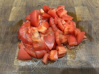 Daržovių salotas su džiovintais vaisiais ir alyvuogėmis Žingsnis 1