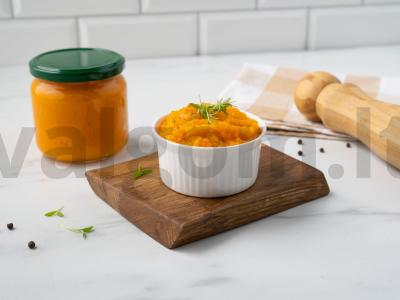 Morkų tyrė žiemai pagrindine nuotrauka