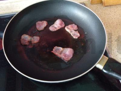 Kruasanas su bekonu ir korėjietiška morkyte Žingsnis 1