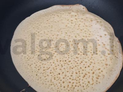 Ornamentiniai blynai su pienu Žingsnis 2