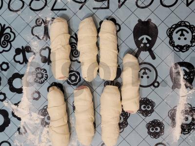 Skani dešrelės mieliniame tešloje Žingsnis 3