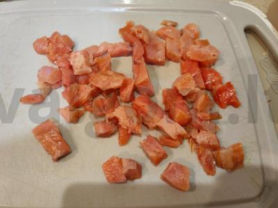 Sushi tortas su upėtakiu, avokadu ir varškės sūriu Žingsnis 15