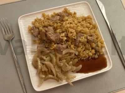 Kiauliena jūrininkų stiliumi su paprika pagrindine nuotrauka