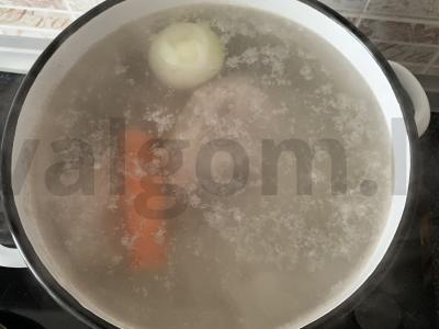 Šaltiena iš kiaulienos Žingsnis 2