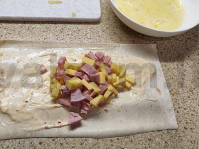 Tortilijos su kumpiu, sūriu ir majonezu Žingsnis 2