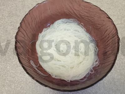 Funchosa su šitake grybais Žingsnis 2