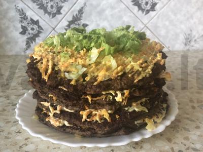 Kepenų tortas užkandis pagrindine nuotrauka