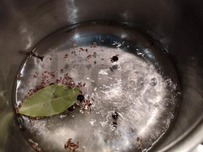 Skaniausias marinuotas česnakas žiemai Žingsnis 2