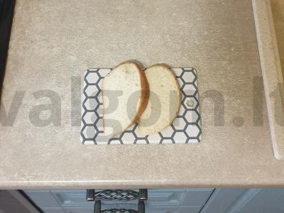 Sumuštiniai su lydytu sūriu ir dešrelėmis Žingsnis 1