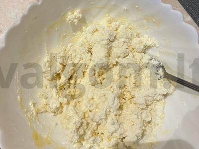 Švelnūs varškėčiai su vanile Žingsnis 2