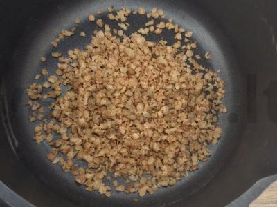 Grikių košė su obuoliais ir kokosų drožlėmis Žingsnis 1