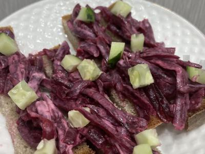 Užkandis „Burokėlių sriuba“ pagrindine nuotrauka