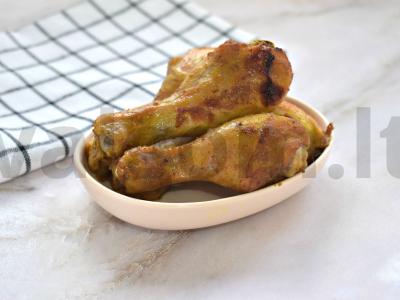 Vištienos blauzdelės medaus-sojų marinate orkaitėje pagrindine nuotrauka