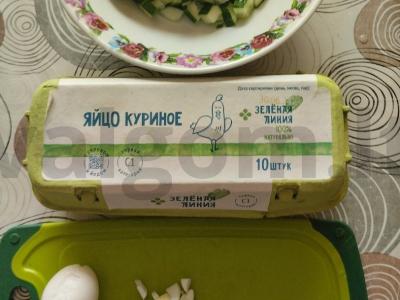 Žuvies salotos su sėlenomis ir žaliu svogūnu Žingsnis 4