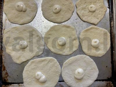 Skani pica su ananasais Žingsnis 3