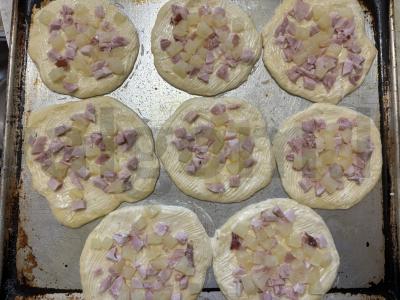 Skani pica su ananasais Žingsnis 5